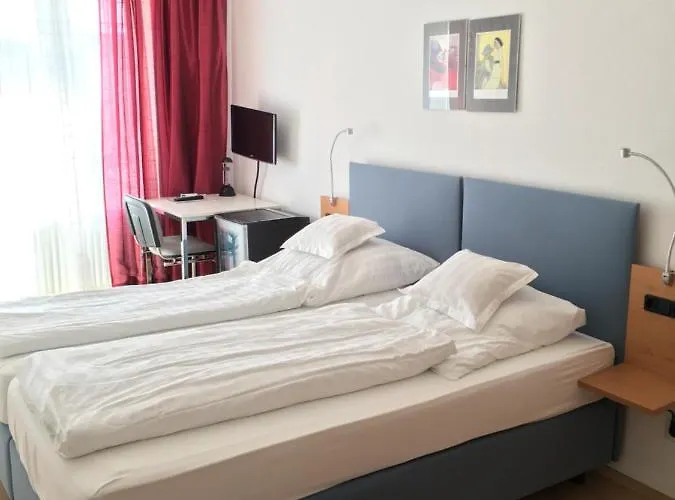 Bairischer Hof 3*